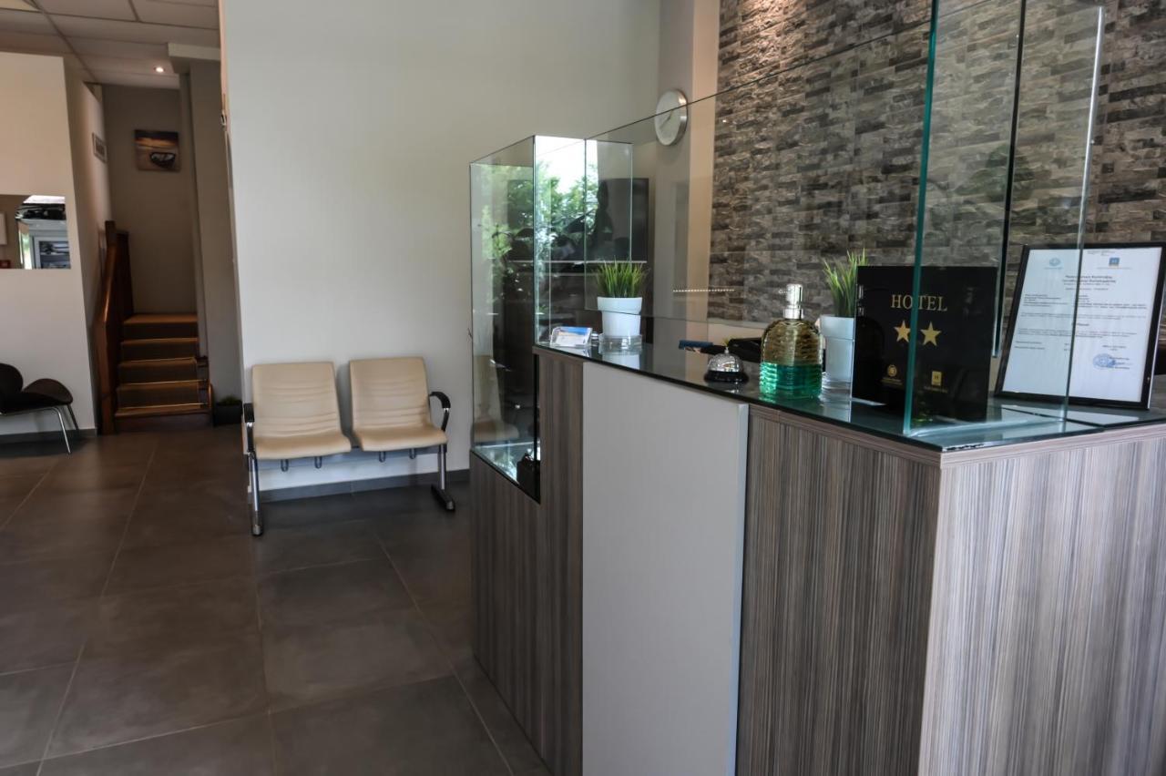 Paralía Skotínis Hotel Geromichalos מראה חיצוני תמונה